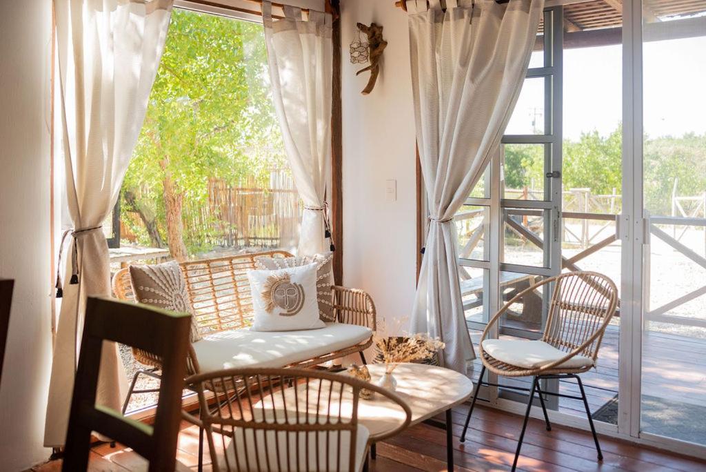 Casa Calamar ホルボックス島 エクステリア 写真